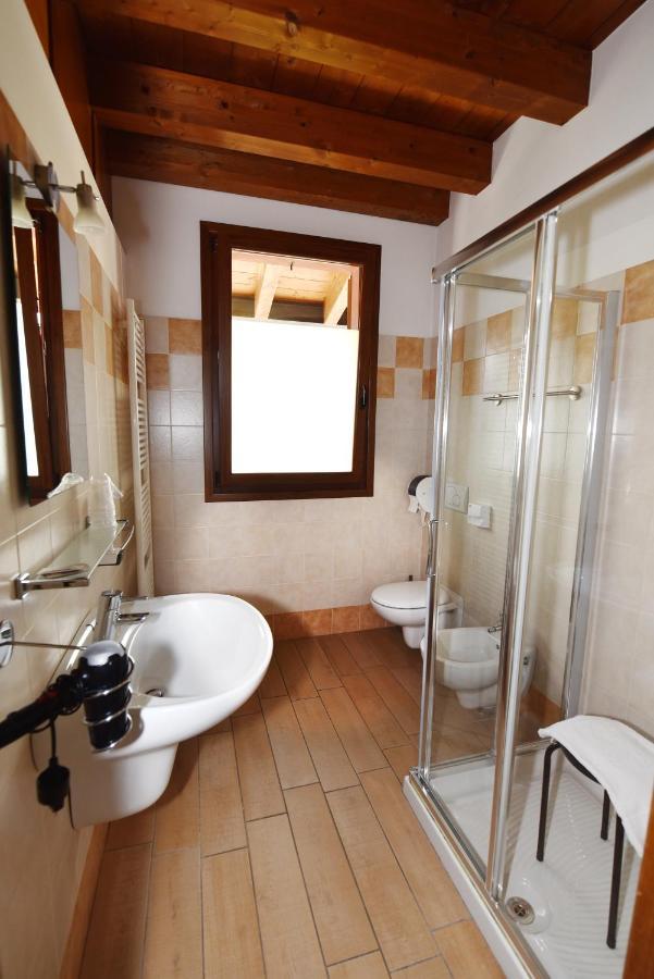 La Terrazza Sul Lago Peschiera del Garda Ngoại thất bức ảnh